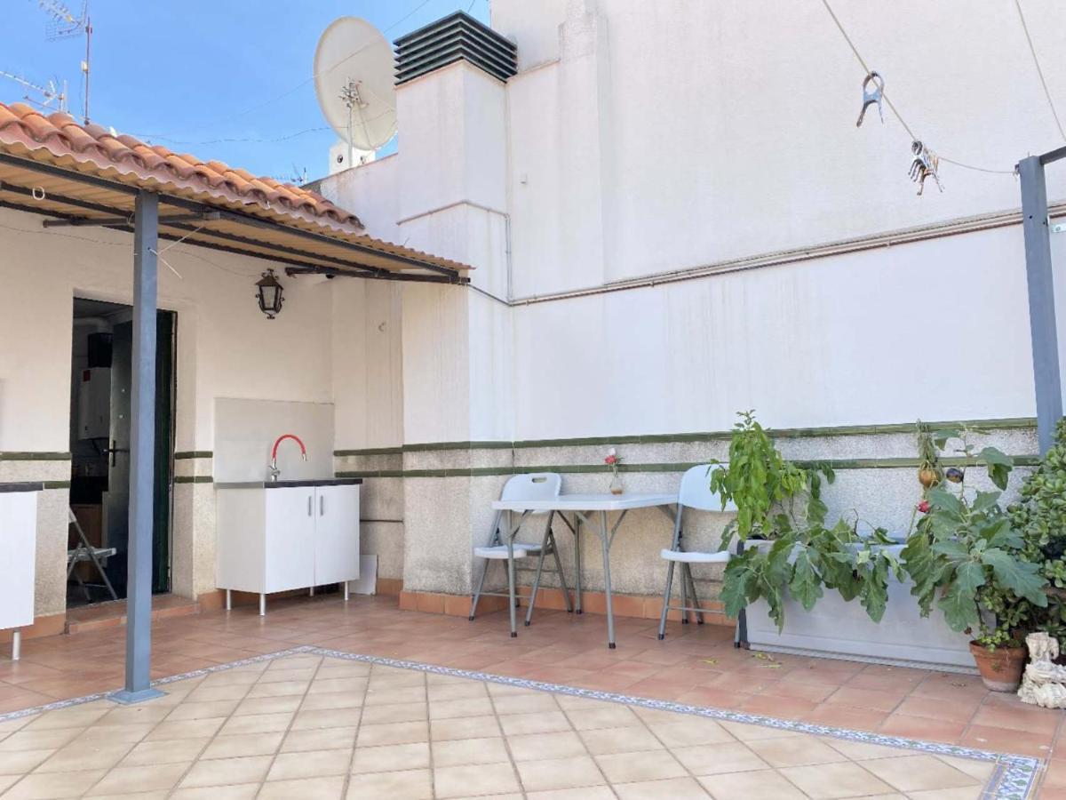 Luna L'Hospitalet de Llobregat Exterior foto